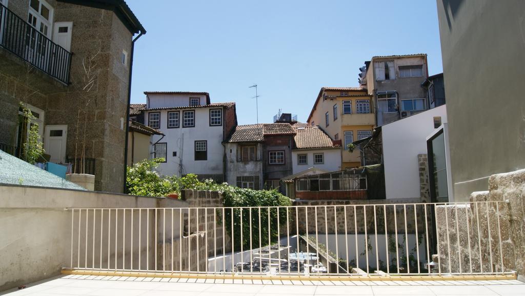 Santiago 31 Hostel Гимарайнш Номер фото